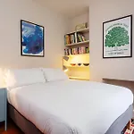 Veeve - Hoxton Hideaway